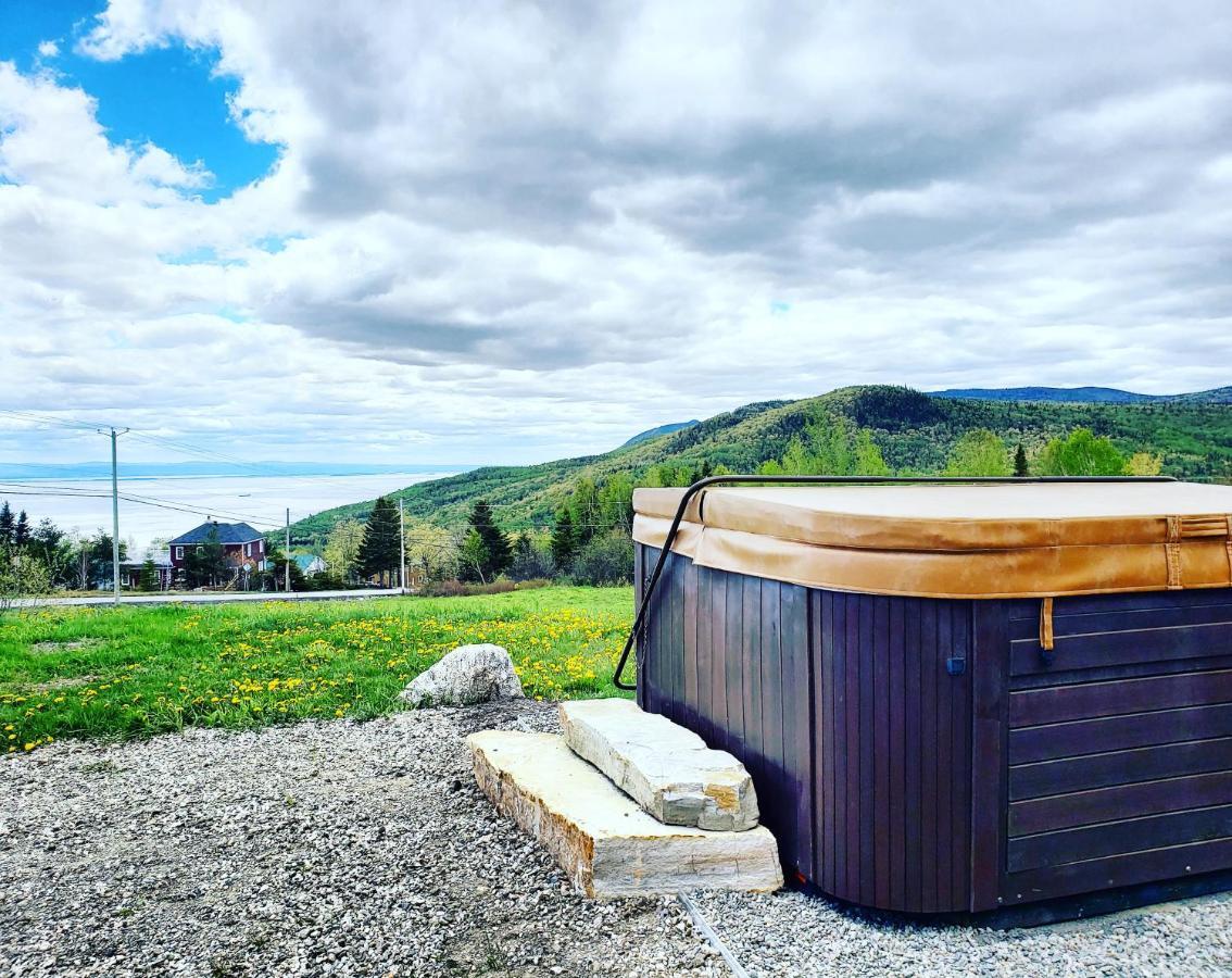 Maison Accueillante - Spa, Fleuve Et Montagnes! Petite-Riviere-Saint-Francois Zewnętrze zdjęcie
