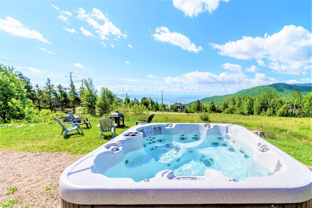 Maison Accueillante - Spa, Fleuve Et Montagnes! Petite-Riviere-Saint-Francois Zewnętrze zdjęcie